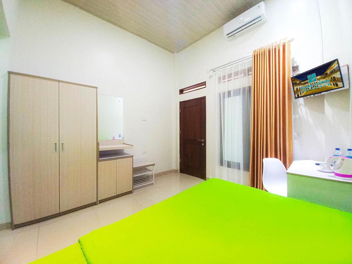 Hometown Residence Bandar Lampung Zewnętrze zdjęcie